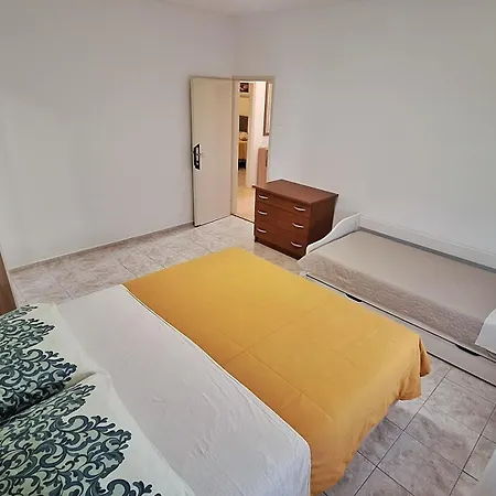 Zara Apartment *